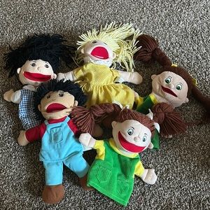 5 cotton movable mouth hand puppets in great condition
